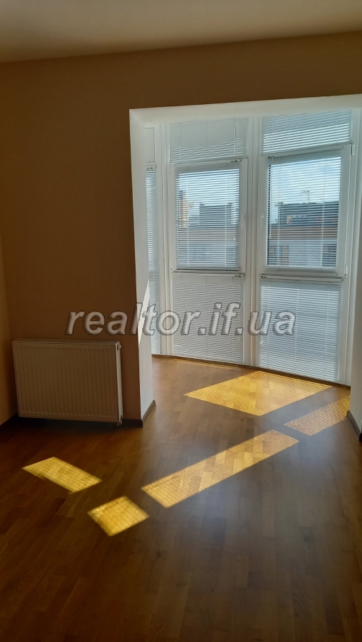 Prodayetsya_kvartyra_z_suchasnym_yevroremontom_ta_vmontovanymy_kukhonnymy_meblyamy_v_zatyshnomu_raioni_mista_22584_0_1692875210.jpeg