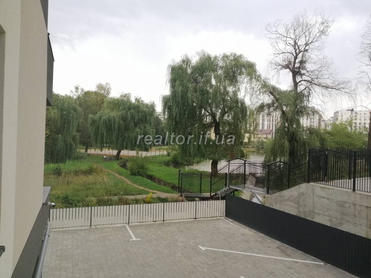 Prodazh_1_kimnatnoyi_kvartyry_z_remontom_hotovoyi_do_prozhyvannya_na_berezi_miskoho_ozera_22593_10_1693551110.jpeg