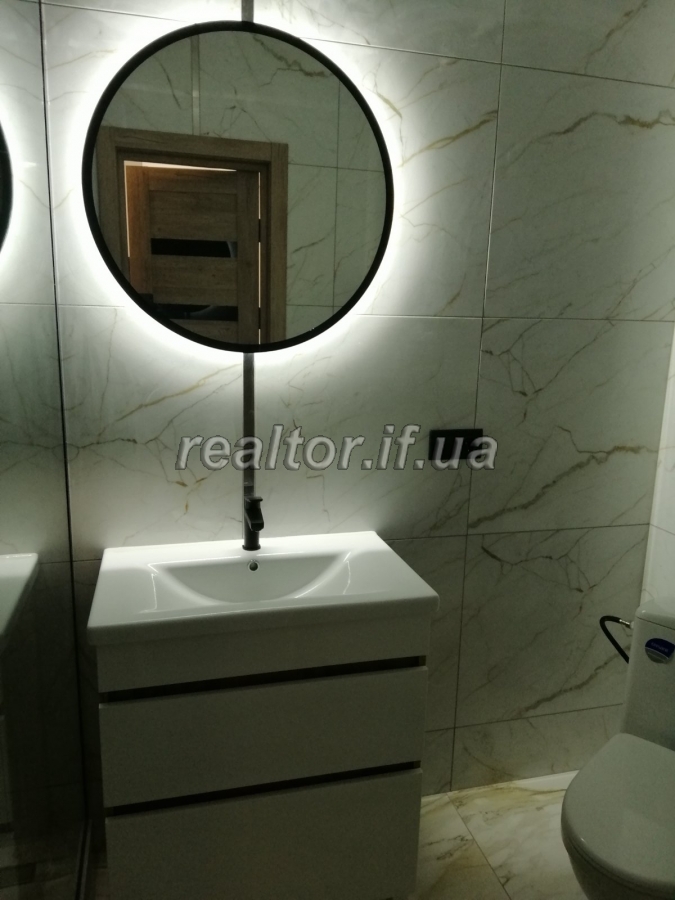 Prodazh_kvartyry_z_remontom_v_mistechku_zakrytoho_typu_poruch_z_miskym_parkom_22767_7_1701267049.jpeg