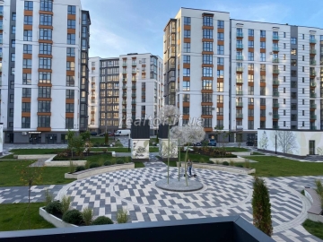 Elite apartment for rent in the Lypka residential complex