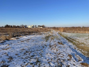 Sale of land in Spasy tract in the village of Cherniiv