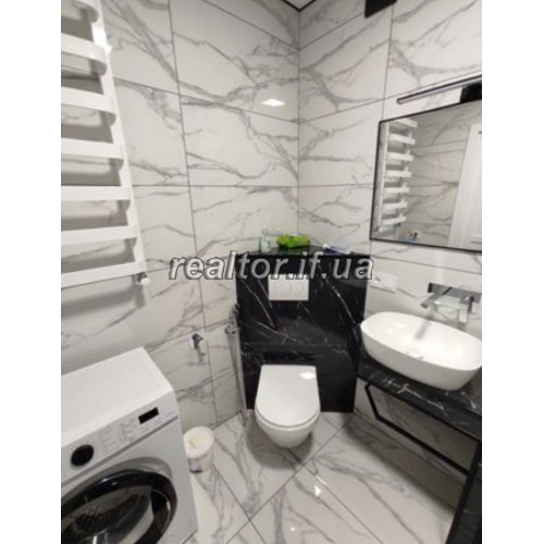 Sale of a complete apartment in a new building Mistechko Central  Ivano-Frankivsk region  Ivano-Frankivsk  district Center 