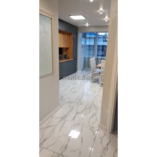 Sale of a complete apartment in a new building Mistechko Central  Ivano-Frankivsk region  Ivano-Frankivsk  district Center 