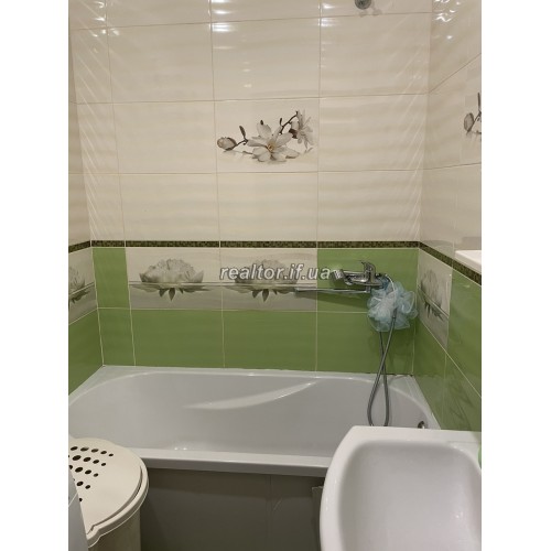 Продаж 2 кімнатної квартири в обжитій новобудові на березі річки  Івано-Франківська  Івано-Франківськ  р-н Пасічна 