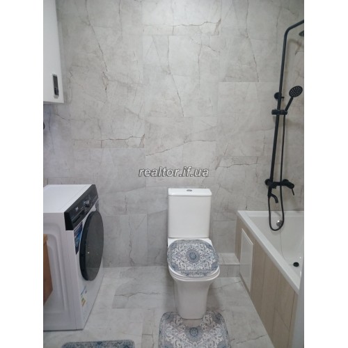 Продаж однокімнатної квартири в новому житловому комплексі  Manhattan Up  Івано-Франківська  Івано-Франківськ  р-н Центр 