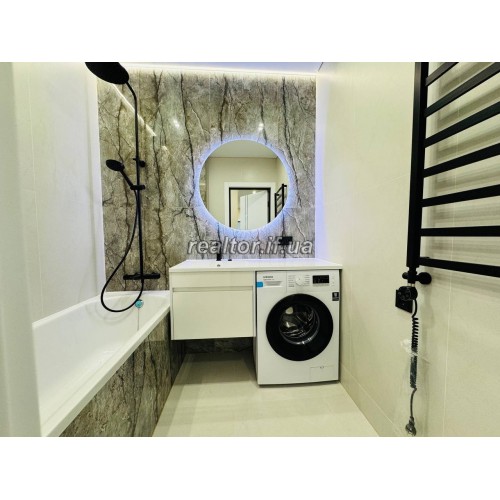 Продажа 2 комнатной квартиры с ремонтом и мебелью в центральной части города  Ивано-Франковская  Ивано-Франковск  район Центр 