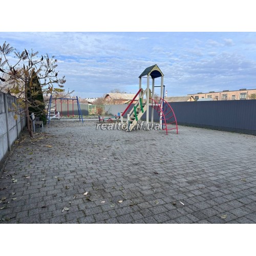 Уютная 1-комнатная квартира в малоэтажной новостройке - идеальный 3-й этаж  Ивано-Франковская  Ивано-Франковск  район Центр 