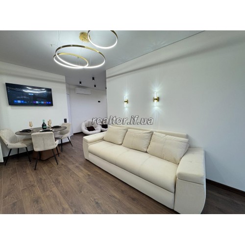 Продаж повністю укомплектованої квартири в житловому комплексі Family Plaza  Івано-Франківська  Івано-Франківськ  р-н Центр 