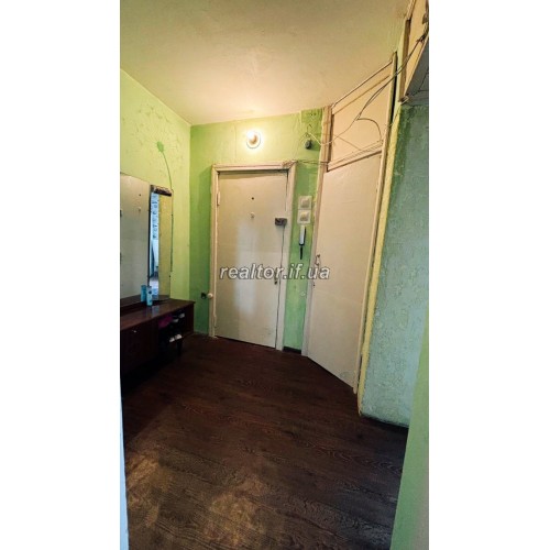 One-room apartment for sale on Vovchynetska Street  Ivano-Frankivsk region  Ivano-Frankivsk  district Posytron-Cascade 