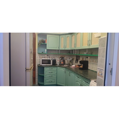 Rent a beautiful apartment in the city center, Pivdennyi Bulvar Street  Ivano-Frankivsk region  Ivano-Frankivsk  district Center 