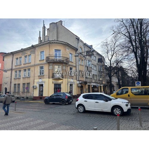 Квартира в обжитій новобудові по вулиці Шевченка  Івано-Франківська  Івано-Франківськ  р-н Центр 