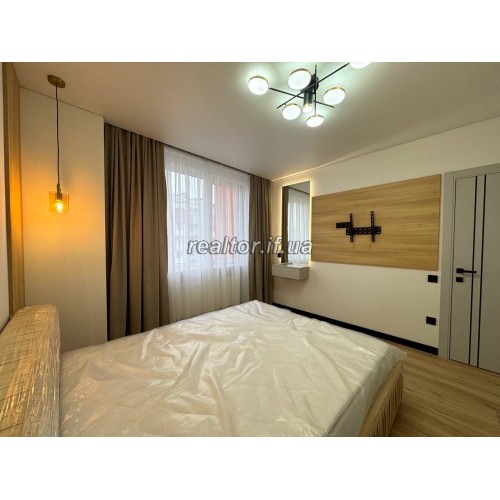 Видова квартира в центрі міста з ремонтом по вулиці Національної Гвардії  Івано-Франківська  Івано-Франківськ  р-н Центр 