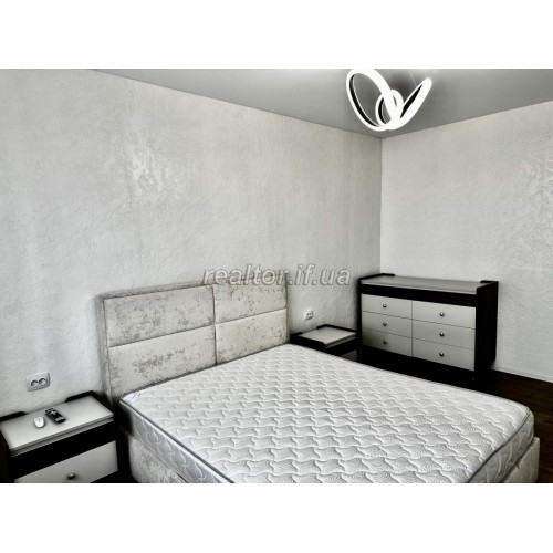 Eine Zweizimmerwohnung im Stadtzentrum mit moderner Renovierung und herrlichem Blick in die Innenstadt  Iwano-Frankiwsk Region  Iwano-Frankiwsk  Bezirk Innenstadt 