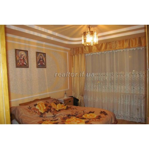 Zu verkaufen 4-Zimmer-Wohnung in einem Wohngebiet im Bezirk Pasichna Street Chemists  Iwano-Frankiwsk Region  Iwano-Frankiwsk  Bezirk Pasichna 