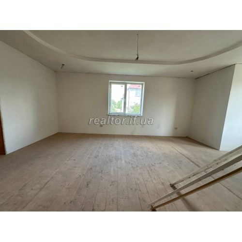 Продаж будинку в затишній локації міста в садовому товаристві За мир  Івано-Франківська  Івано-Франківськ  р-н Набережна-Княгинин 