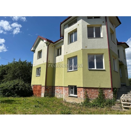 Продаж будинку в затишній локації міста в садовому товаристві За мир  Івано-Франківська  Івано-Франківськ  р-н Набережна-Княгинин 