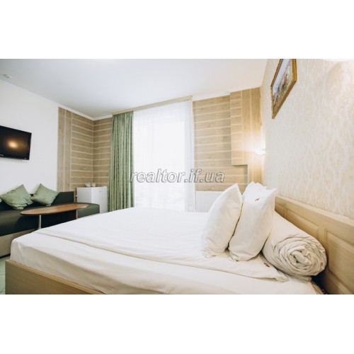 Adrenalin Hotel und Restaurantkomplex zum Verkauf in den Karpaten  Закарпатська  Rajon Rakhiv  Dragobrat Skigebiet 