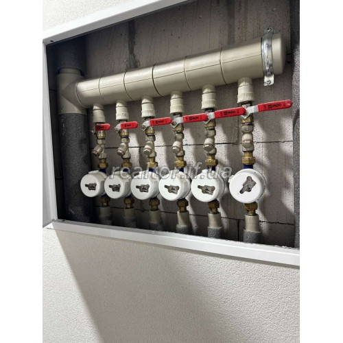 Apartment for sale in the central part of the city next to the city lake  Ivano-Frankivsk region  Ivano-Frankivsk  district Center 