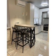 1-кімнатна квартира, р-н Центр, Здам Елітну квартиру в центрі міста на вулиці Новгородська. Перша оренда  Івано-Франківська  Івано-Франківськ  р-н Центр 