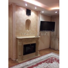 3-кімнатна квартира, р-н Центр, Здам в оренду трикімнатну квартиру з гаражем  Івано-Франківська  Івано-Франківськ  р-н Бам  Івано-Франківська  Івано-Франківськ  р-н Центр 