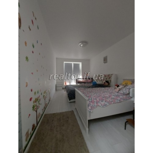 I rent an apartment in a new building on Parkova Aleya  Ivano-Frankivsk region  Ivano-Frankivsk  district Ivasyuka - Nadrichna 