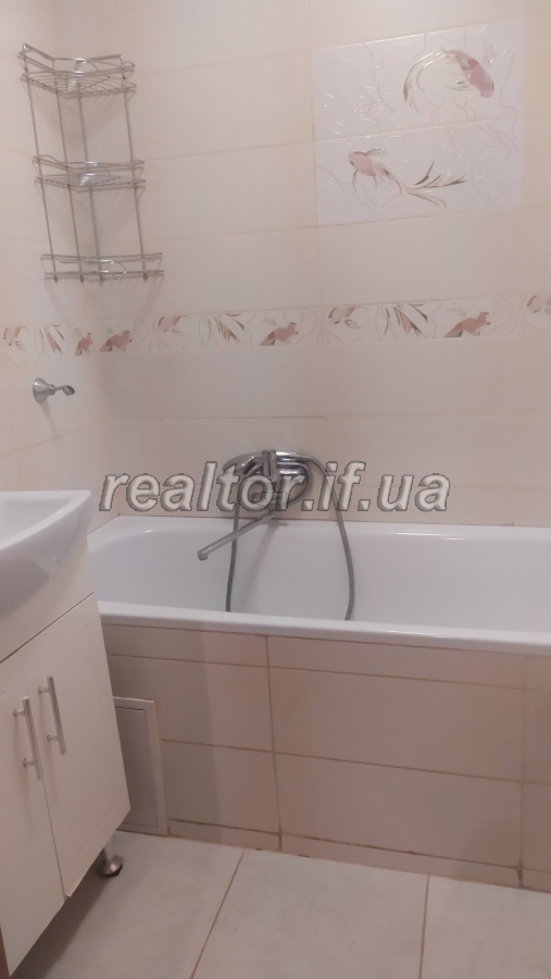 Harna_dvokimnatna_kvartyra_na_vulytsi_Khotkevycha_22217_10_1676474337.jpeg
