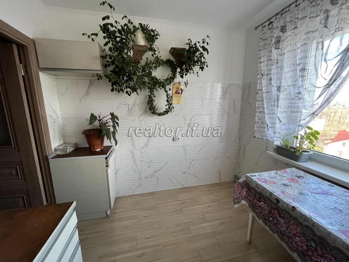Harna_dvokimnatna_kvartyra_na_vulytsi_Khotkevycha_22217_1_1676474336.jpeg
