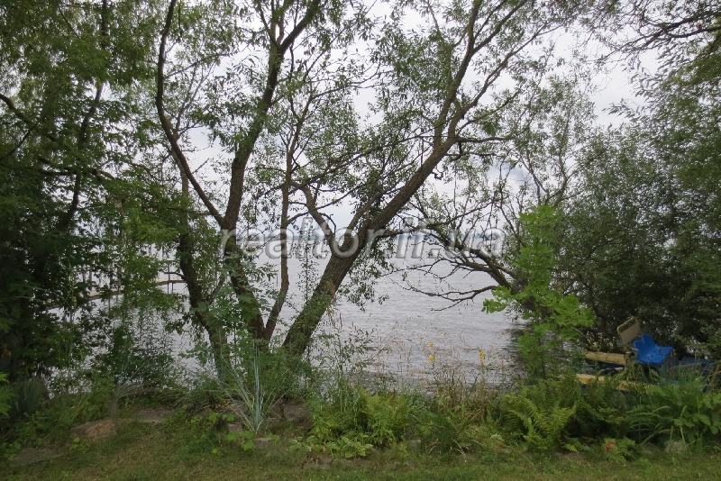 Idealna_dacha_dlya_vidpochynku_ta_rybalstva_z_usima_zruchnostyamy_na_livomu_berezi_burshtynskoho_vodoskhovyshcha_11372_11_1470638093.jpg