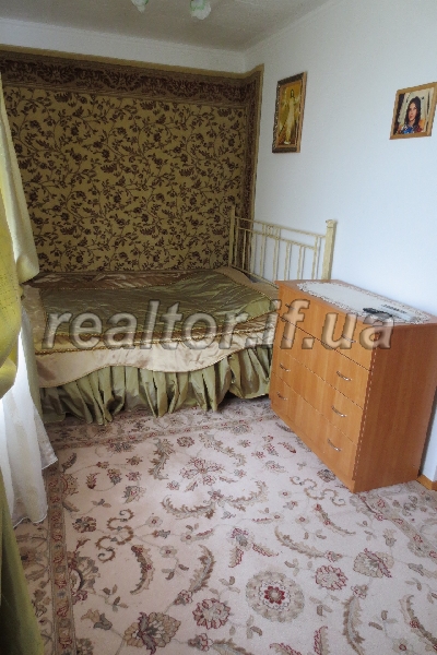 Idealna_dacha_dlya_vidpochynku_ta_rybalstva_z_usima_zruchnostyamy_na_livomu_berezi_burshtynskoho_vodoskhovyshcha_11372_26_1470638094.jpg