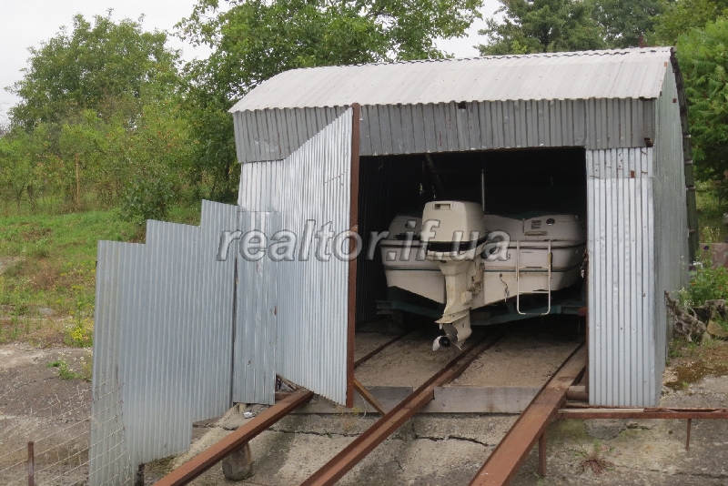 Idealna_dacha_dlya_vidpochynku_ta_rybalstva_z_usima_zruchnostyamy_na_livomu_berezi_burshtynskoho_vodoskhovyshcha_11372_7_1470638092.jpg