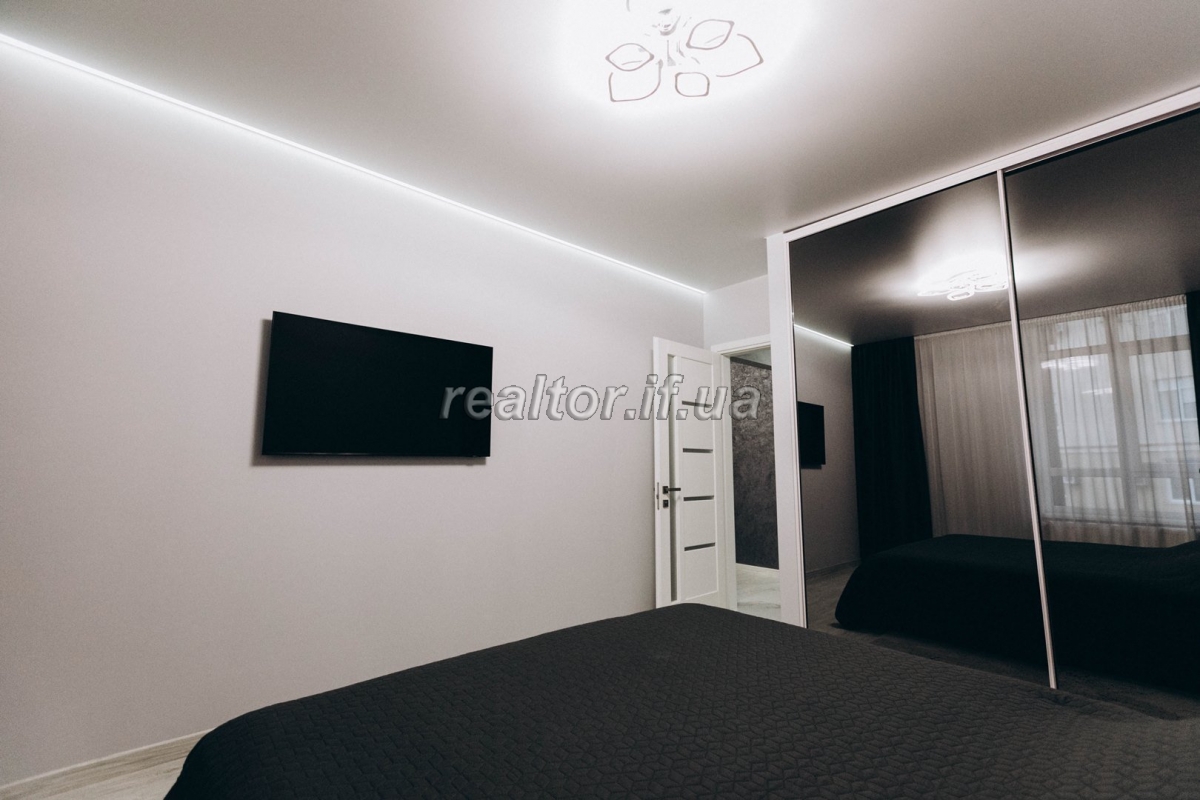 Komfortna_ta_rozkishna_2_kimnatna_kvartyra_premium_klasu_na_berezi_miskoho_ozera_22952_17_1734086710.jpeg