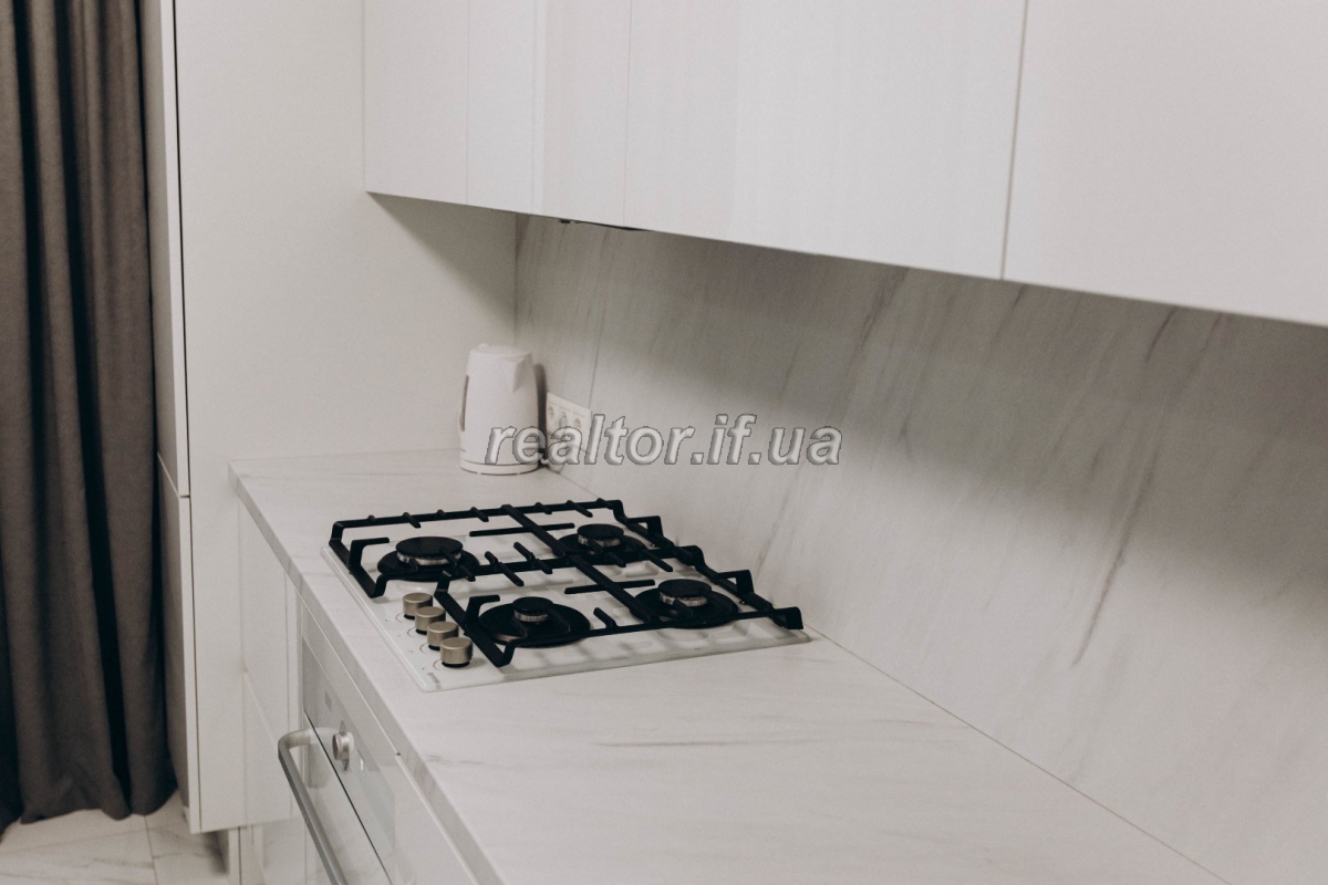 Komfortna_ta_rozkishna_2_kimnatna_kvartyra_premium_klasu_na_berezi_miskoho_ozera_22952_2_1734086707.jpeg