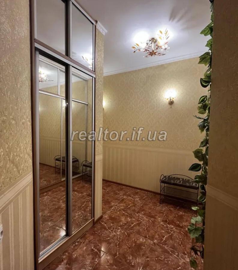 Kvartyra_v_Ivano-Frankivsku_z_meblyamy_ta_chastkovo_tekhnikoyu_5167_18_1746698867.jpeg