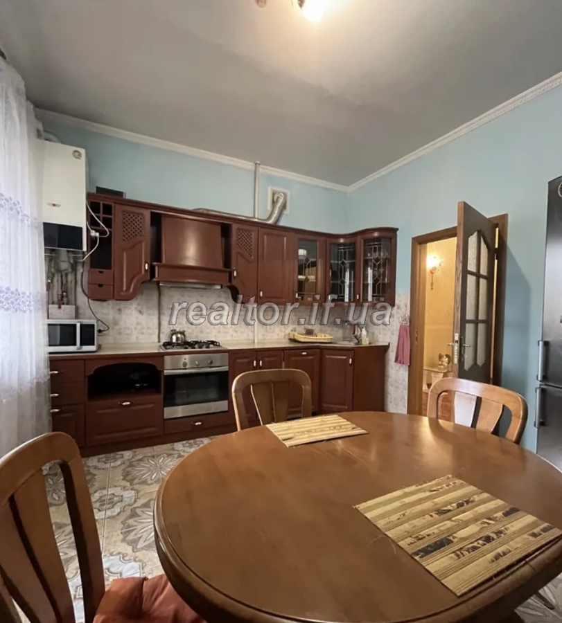Kvartyra_v_Ivano-Frankivsku_z_meblyamy_ta_chastkovo_tekhnikoyu_5167_22_1746698868.jpeg