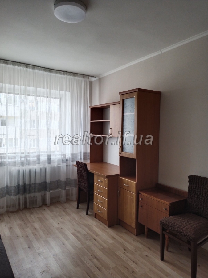 Kvartyra_v_tsentri_mista_poruch_miskoho_ozera_vulytsya_Mazepy_22022_6_1666799753.jpeg