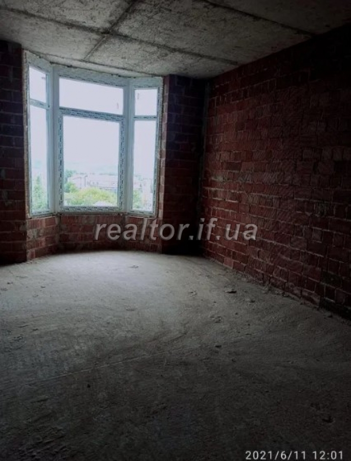 Apartment mit einem Schlafzimmer in ZhK Khmelnytsky zu einem niedrigen Preis