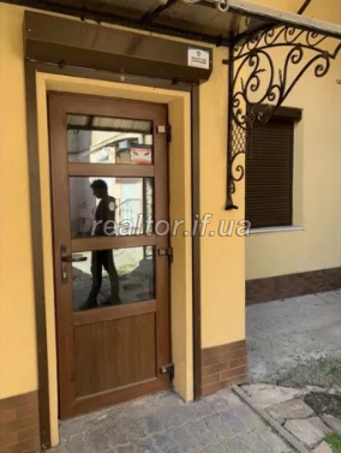 Orenda_nezhytlovoho_prymishchennya_v_tsentri_mista_po_vulytsi_Sichovykh_Striltsiv_20660_0_1630482258.jpeg