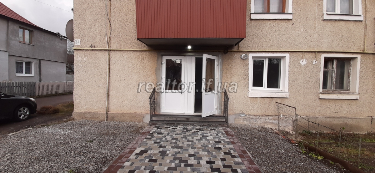 Orenda_prymishchennya_v_tsentri_Bohorodchan_21035_8_1638265995.jpeg