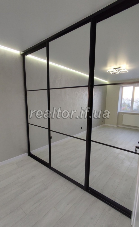 Prodayetsya_1_kimnatna_kvartyra_v_mistechku_Tsentralne_v_raioni_Dramteatru_22743_4_1699969223.jpeg