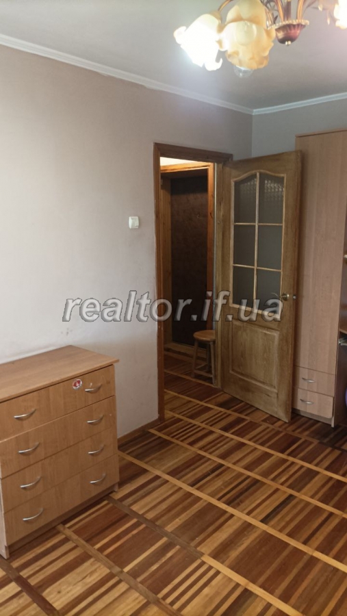 Prodayetsya_1_kimnatna_kvartyra_z_meblyamy_nepodalik_tsentru_mista_22758_12_1700823566.jpeg