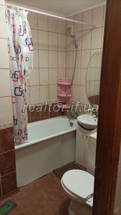 Prodayetsya_1_kimnatna_kvartyra_z_meblyamy_nepodalik_tsentru_mista_22758_9_1700823565.jpeg