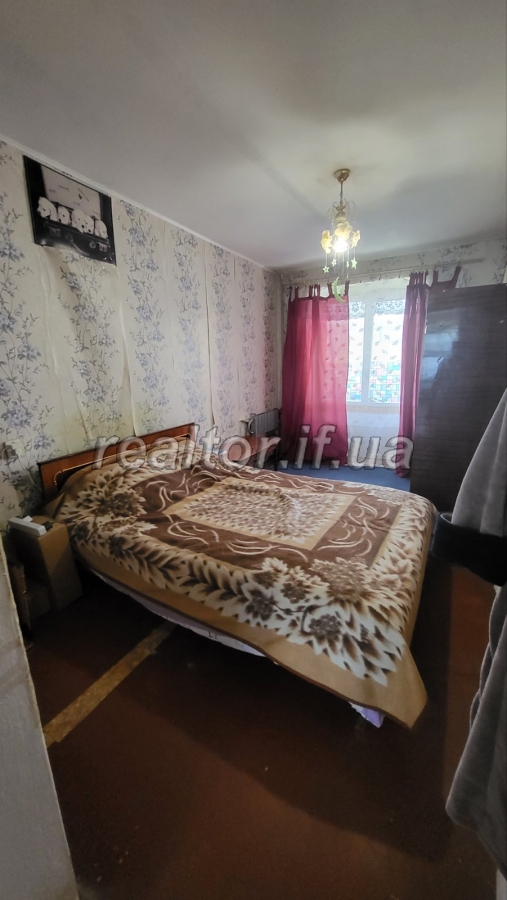 Prodayetsya_2_kimnatna_kvartyra_stan_zhylyi_v_tsentri_mista_po_vulytsi_Karpatska_22150_0_1673878601.jpeg