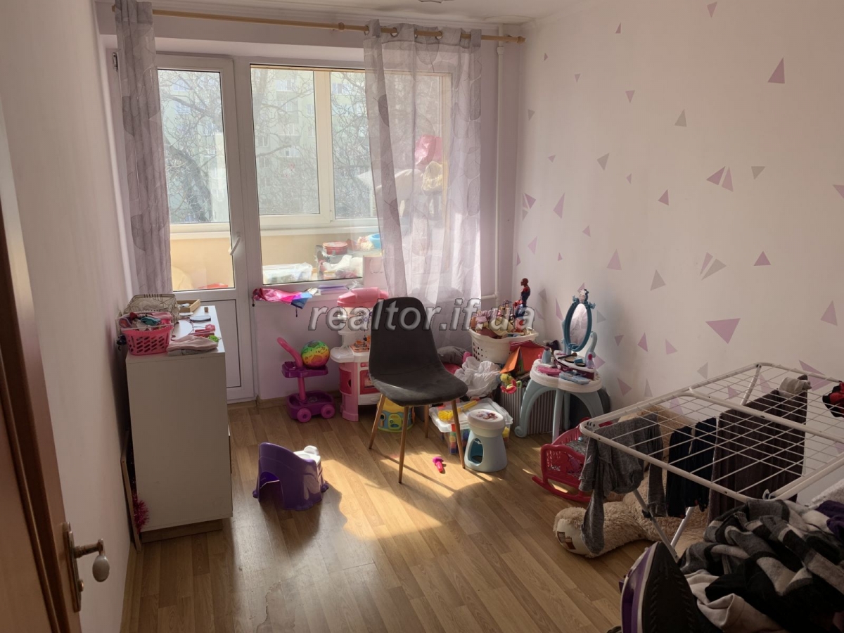 Prodayetsya_2_kimnatna_kvartyry_v_tsentralnii_chastyni_mista_po_vulytsi_Olhy_Basarab_22784_12_1701936477.jpeg