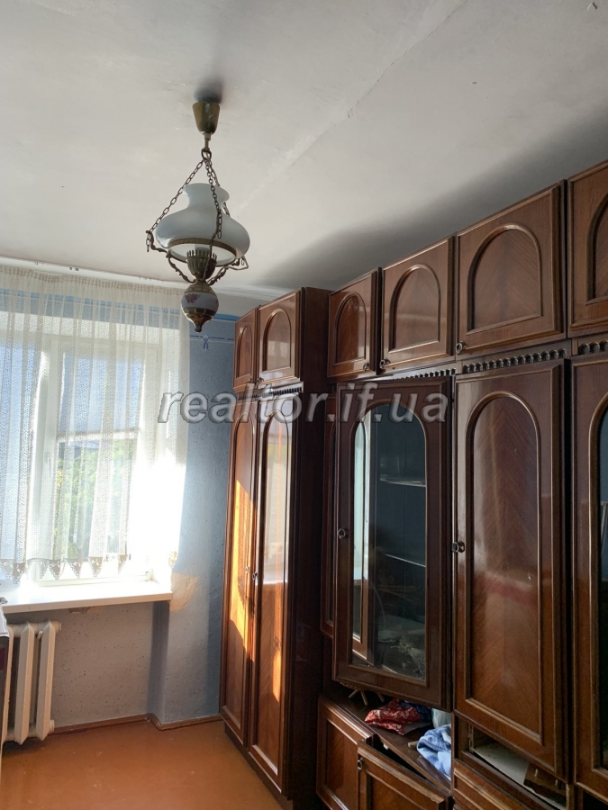 Prodayetsya_3_kimnatna_kvartyra_po_vulytsi_Stepana_Bandery_bez_remontu_22682_3_1698065897.jpeg