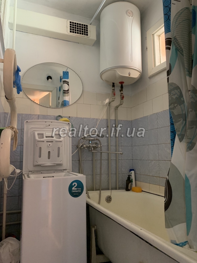 Prodayetsya_3_kimnatna_kvartyra_po_vulytsi_Stepana_Bandery_bez_remontu_22682_5_1698065897.jpeg