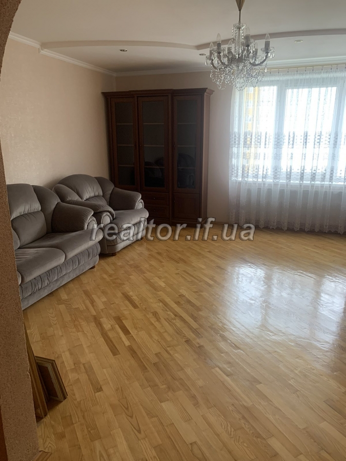 Prodayetsya_3_kimnatna_kvartyra_v_budynku_2006_roku_po_vulytsi_Halytska_v_raioni_Pasichna_22450_9_1686742629.jpeg