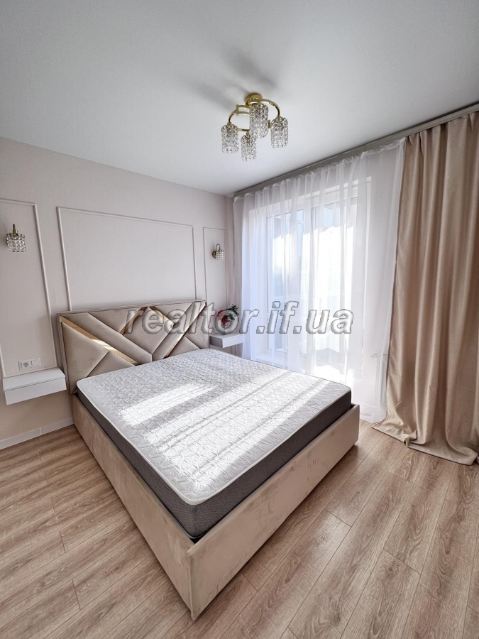 Prodayetsya_3_kimnatna_kvartyra_v_tsentri_mista_v_novobudovi_po_vulytsi_Vysochana_22605_2_1693821326.jpeg
