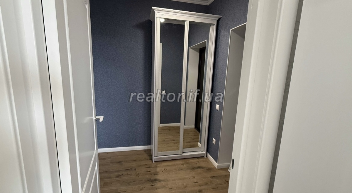 Prodayetsya_3_kimnatna_kvartyra_z_yakisnym_remontom_po_vulytsi_Natsionalnoyi_Hvardiyi_21890_0_1750346627.jpeg