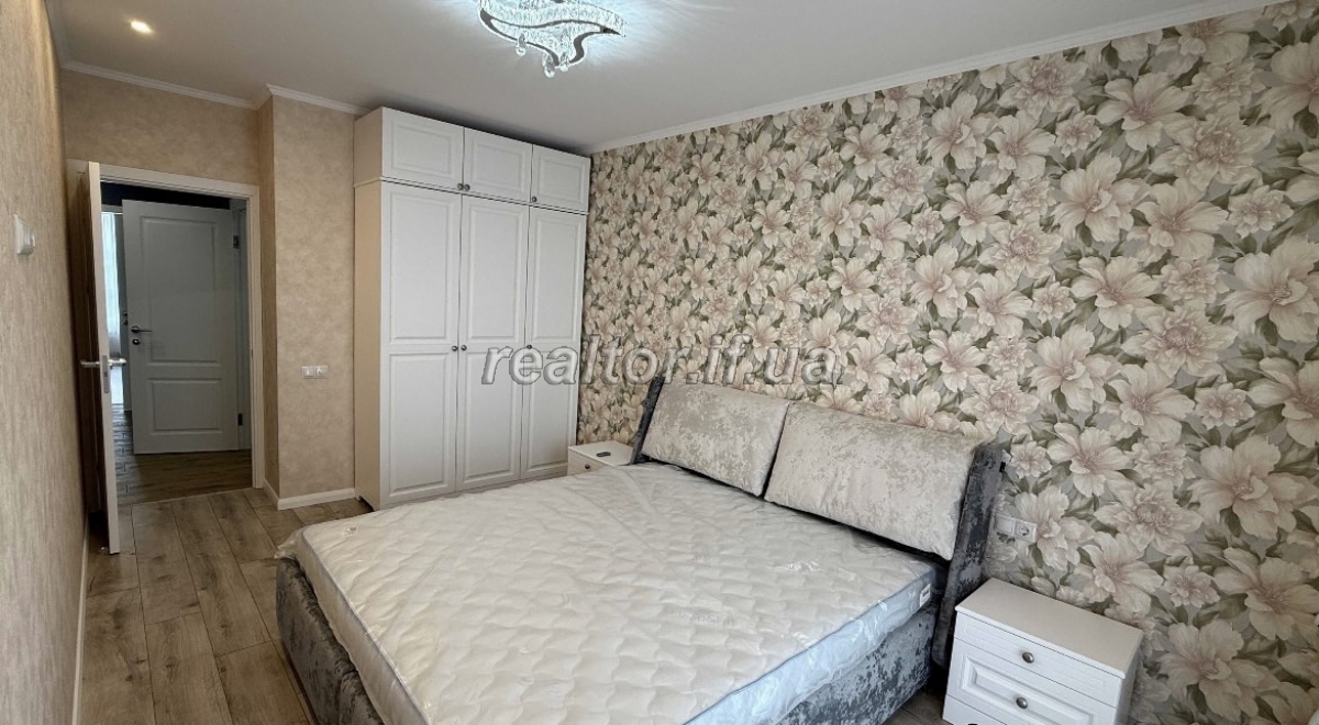Prodayetsya_3_kimnatna_kvartyra_z_yakisnym_remontom_po_vulytsi_Natsionalnoyi_Hvardiyi_21890_12_1750346629.jpeg