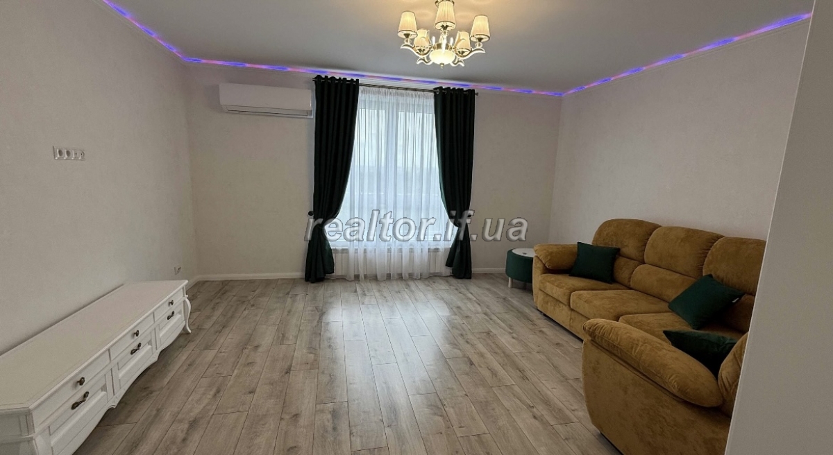 Prodayetsya_3_kimnatna_kvartyra_z_yakisnym_remontom_po_vulytsi_Natsionalnoyi_Hvardiyi_21890_14_1750346629.jpeg